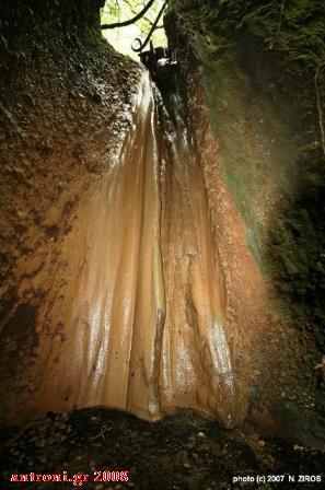 ΦΑΡΑΓΓΙ 07nz_9128.jpg